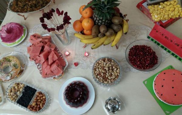 فهرست وسایل یلدا برای مدرسه فهرست وسایل یلدا برای مدرسه